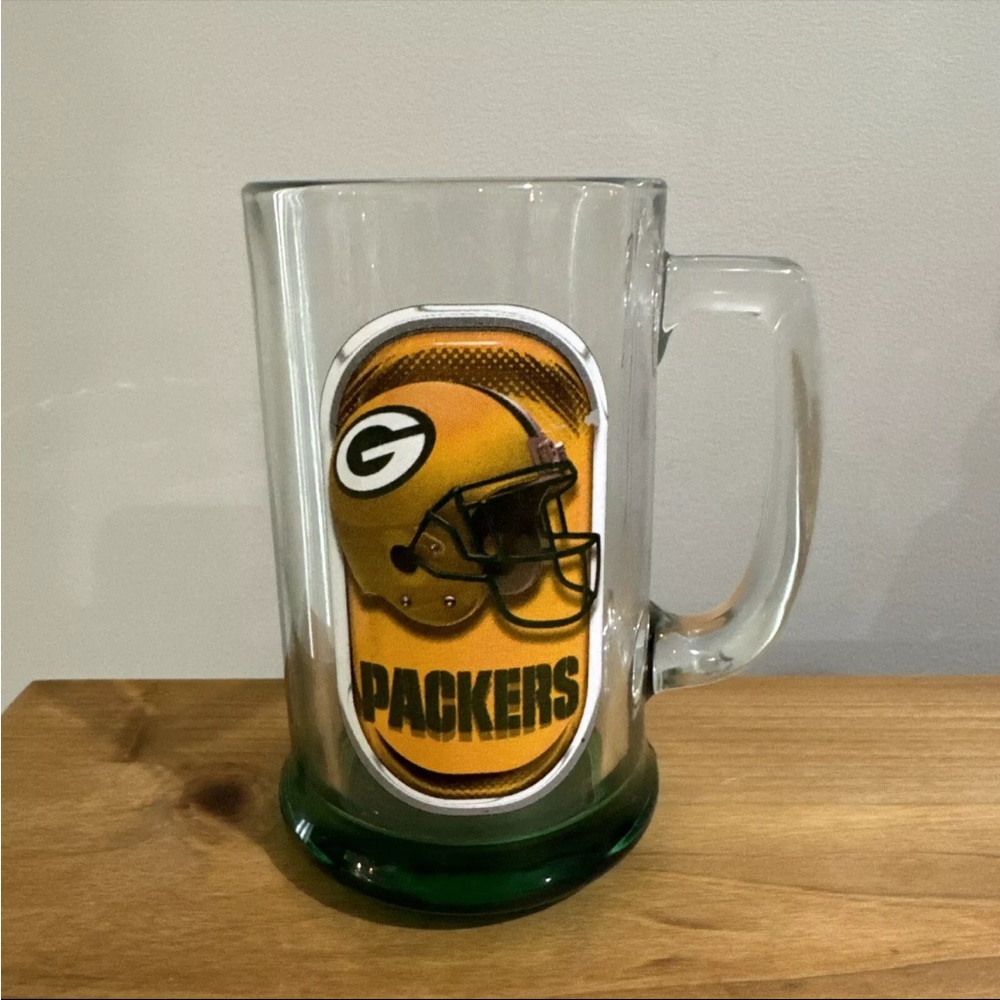 NFL Green Bay Packers football Glass Mug Unique Translucent Base